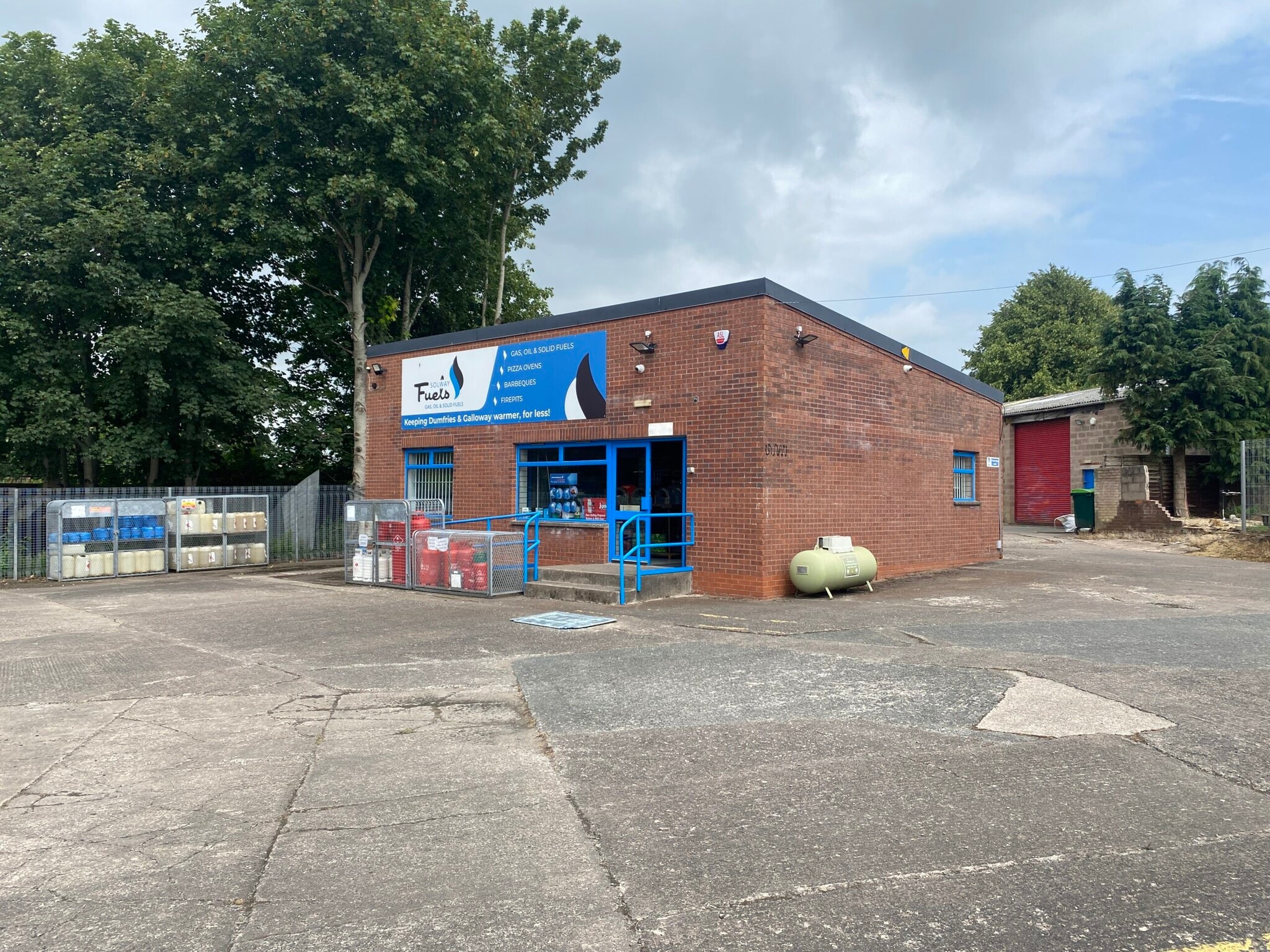 2 Eastfield Rd, Dumfries à louer Photo de l’immeuble– Image 1 sur 6