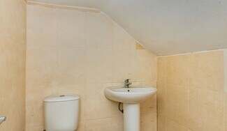 Plus de détails pour Local commercial à vendre