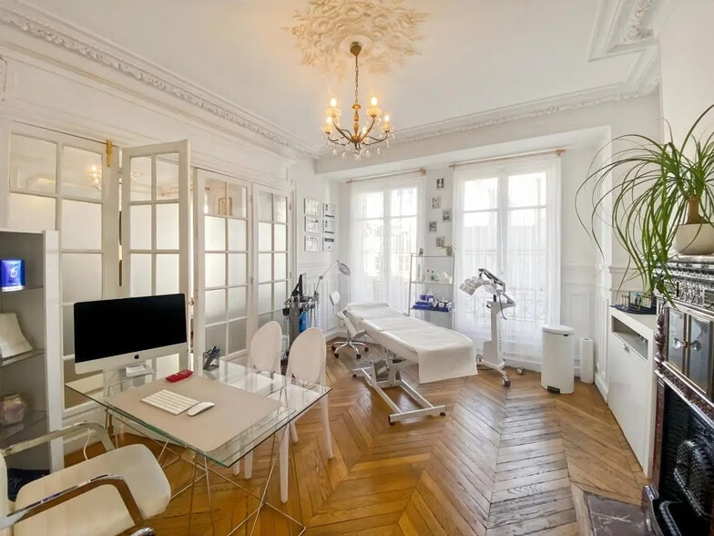 Bureau dans Paris à louer - Photo de l’immeuble – Image 2 sur 8