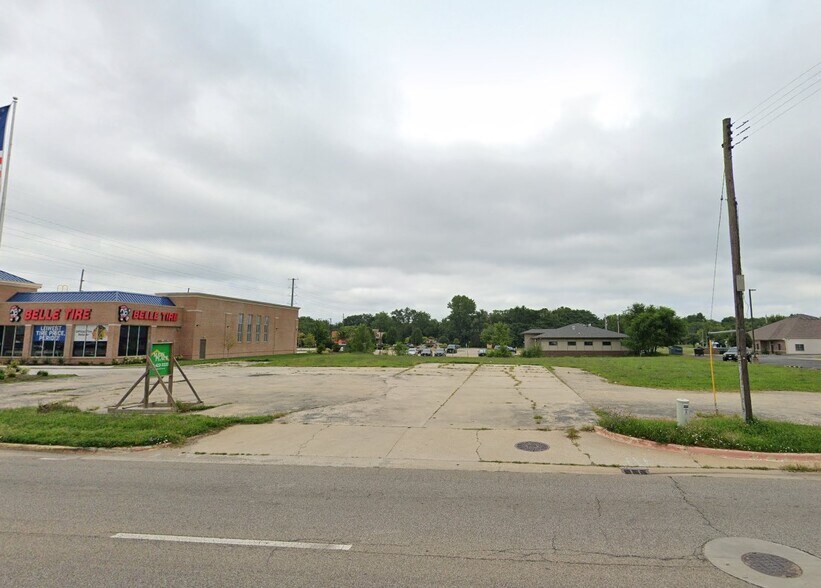 640 Pershing, Decatur, IL à vendre - Photo de l’immeuble – Image 2 sur 7