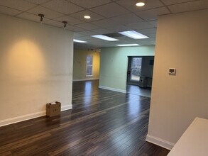 3867 Holcomb Bridge Rd, Peachtree Corners, GA à louer Photo intérieure– Image 2 sur 7