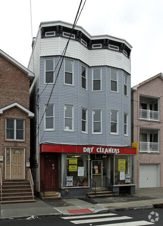 Plus de détails pour 64 Logan Ave, Jersey City, NJ - Local commercial à louer