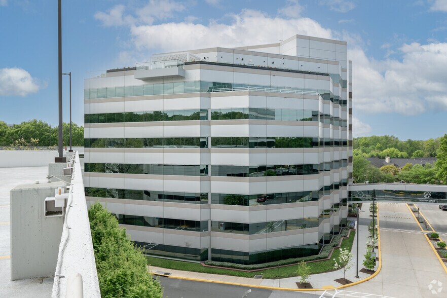8280 willow oaks corporate Dr, Fairfax, VA à louer - Photo de l’immeuble – Image 2 sur 27