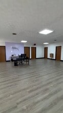 6001 Columbus Pike, Lewis Center, OH à louer - Vidéo sur l’annonce professionnelle 
