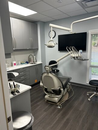 Plus de détails pour 1345 Hembree Rd, Roswell, GA - Bureau à louer
