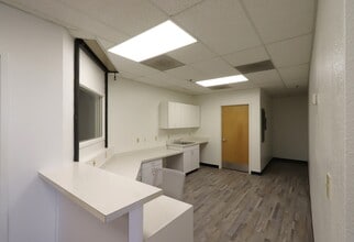 1225 Hancock Rd, Bullhead City, AZ à louer Hall d’entrée– Image 1 sur 4