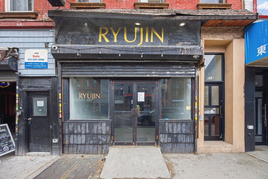 513 Grand St, Brooklyn, NY à louer - Photo de l’immeuble – Image 2 sur 14