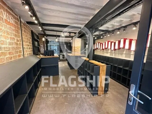 Local commercial dans Paris à louer - Photo de l’immeuble – Image 3 sur 5
