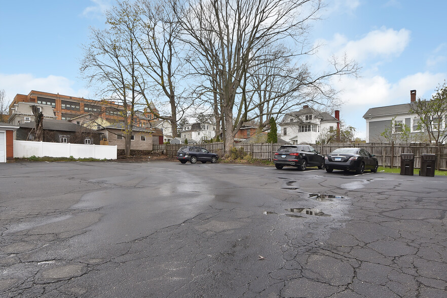 93-97 Broad St, Middletown, CT à vendre - Photo de l’immeuble – Image 3 sur 58