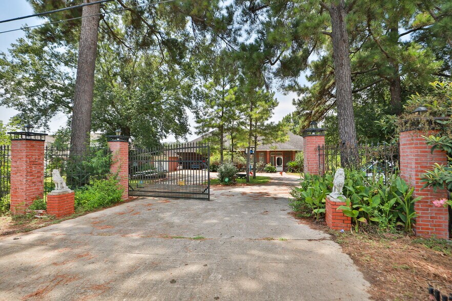 21719 Mueschke Rd, Tomball, TX à vendre - Photo de l’immeuble – Image 3 sur 42