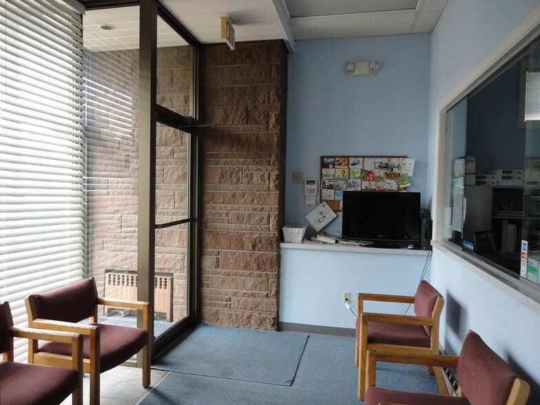 260 Main St, Portland, CT à louer - Photo intérieure – Image 3 sur 21