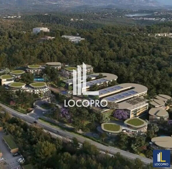 Bureau dans Valbonne à louer - Photo de l’immeuble – Image 3 sur 8