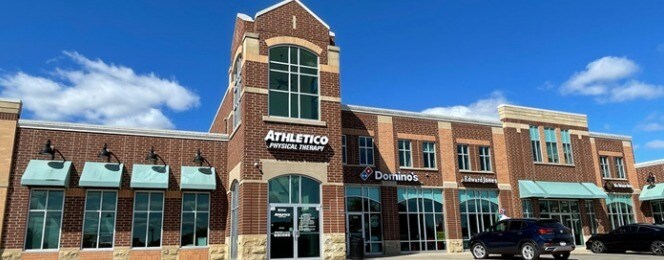 15155-15175 W National Ave, New Berlin, WI à louer - Photo de l’immeuble – Image 3 sur 4