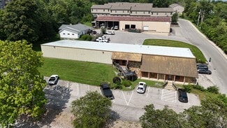 Plus de détails pour 1030 W 17th St, Bloomington, IN - Local d’activités à vendre