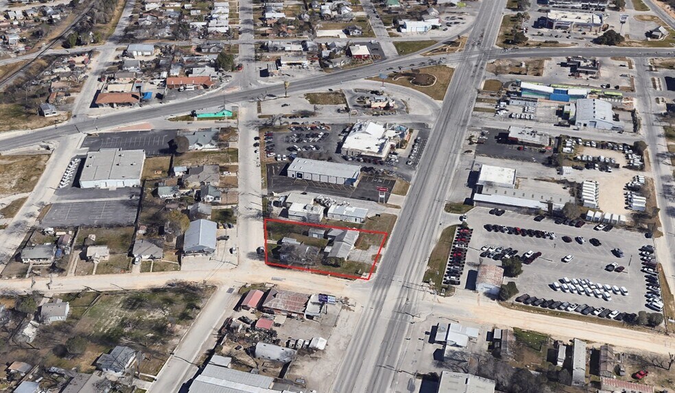 180 S Business Ih 35, New Braunfels, TX à vendre - Photo de l’immeuble – Image 2 sur 9