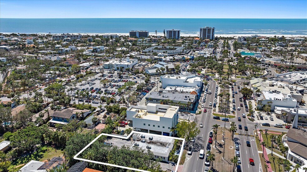 544 John Ringling Blvd, Sarasota, FL à louer - Aérien – Image 3 sur 10