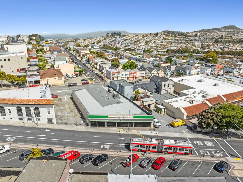 6232 Mission St, Daly City, CA à louer - Photo de l’immeuble – Image 2 sur 14