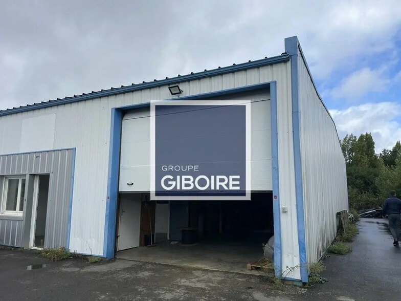 Industriel/Logistique dans Saint-Jacques-de-la-Lande à louer - Photo de l’immeuble – Image 3 sur 12