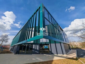 Plus de détails pour Local commercial à louer