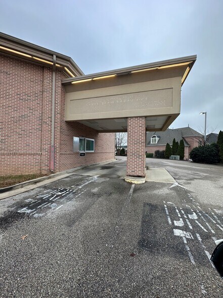 7363 E Goodman Rd, Olive Branch, MS à louer - Photo de l’immeuble – Image 3 sur 15