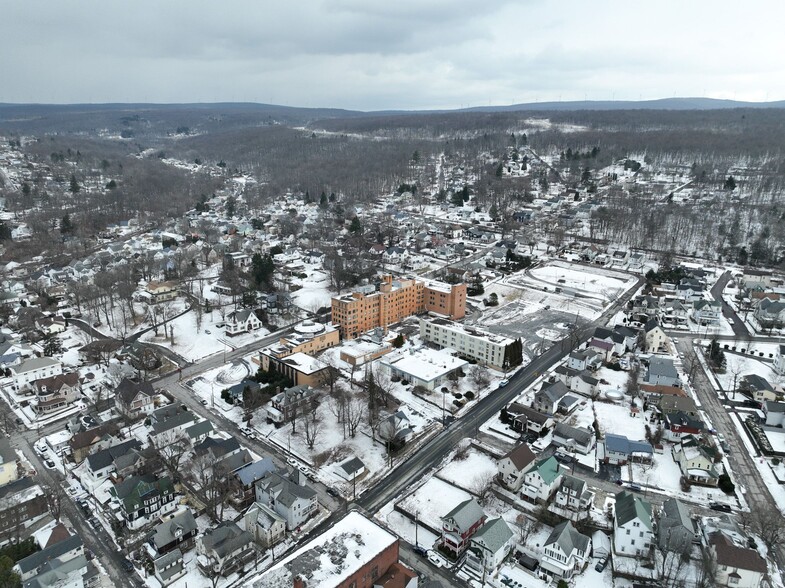 100 Lincoln Ave, Carbondale, PA à vendre - Aérien – Image 3 sur 23