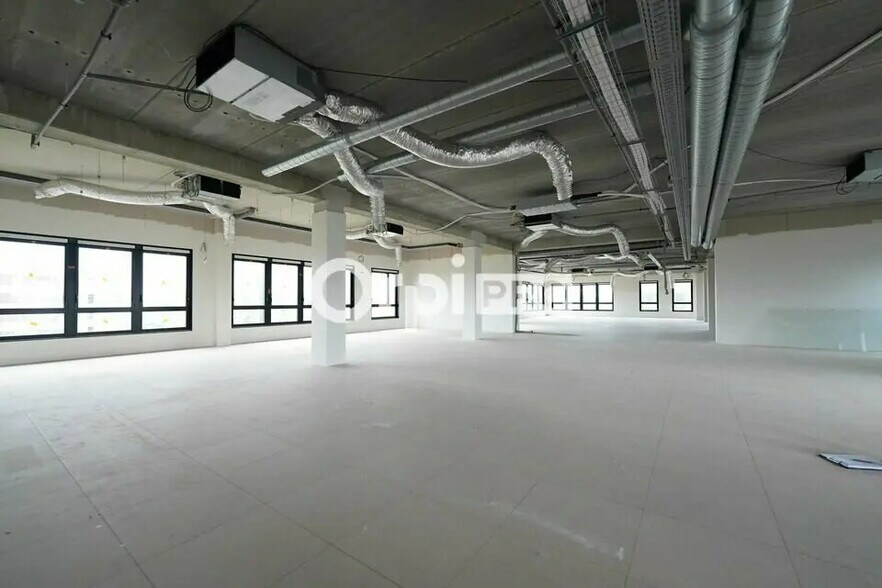 Bureau dans Genas à louer - Photo intérieure – Image 2 sur 9