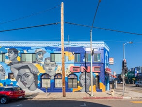 159-165 S Western Ave, Los Angeles, CA à louer Photo de l’immeuble– Image 2 sur 20