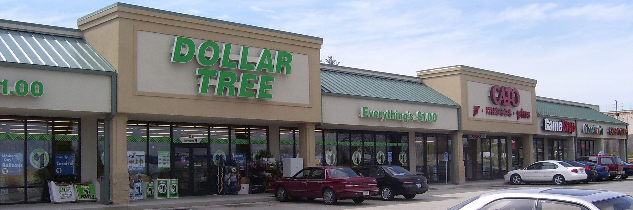 301-335 E 31st St S, Newton, IA à louer Photo principale– Image 1 sur 2