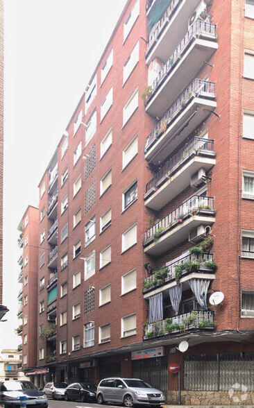 Calle Conde Peromoro, 1, Talavera de la Reina, Toledo à vendre - Photo de l’immeuble – Image 2 sur 3