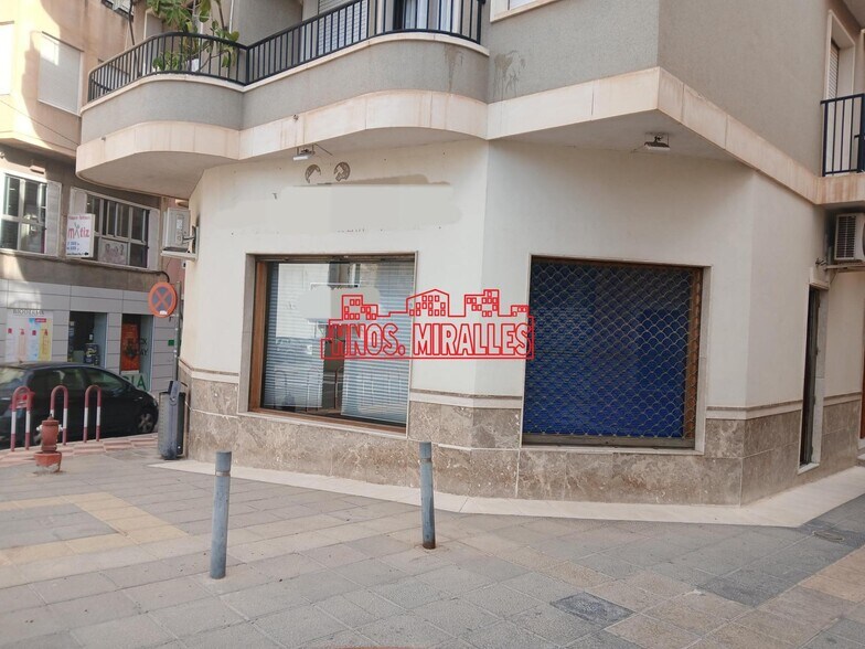 Local commercial dans Aspe, Alicante à louer - Photo de l’immeuble – Image 1 sur 17