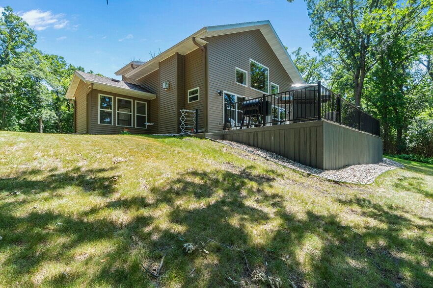 23729 Oak Lake Trl SE, Erskine, MN à vendre - Photo de l’immeuble – Image 3 sur 40
