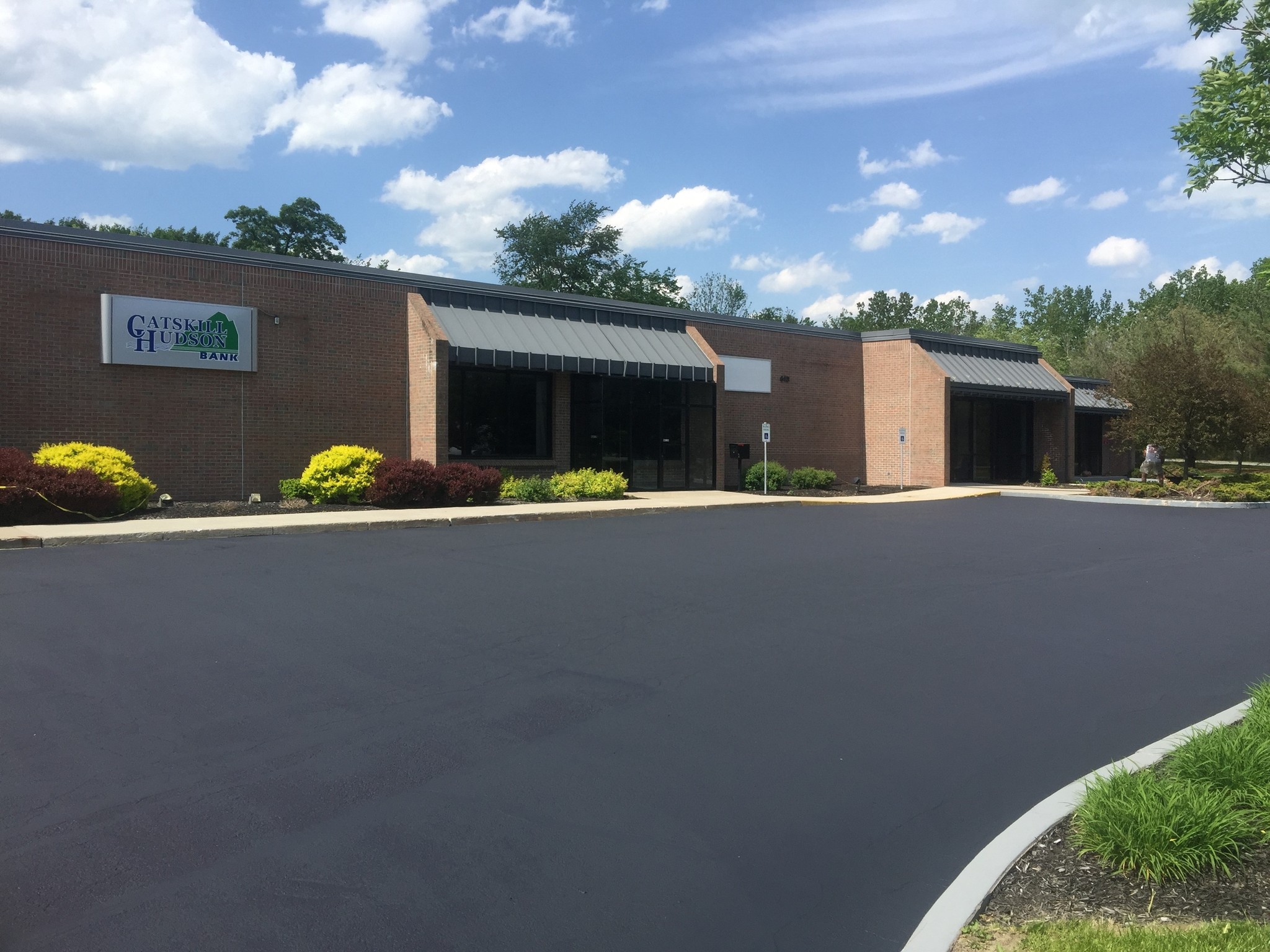 643 Route 211E, Middletown, NY à louer Photo de l’immeuble– Image 1 sur 8
