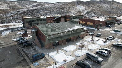 2760 Rasmussen Rd, Park City, UT à louer Photo intérieure– Image 2 sur 7