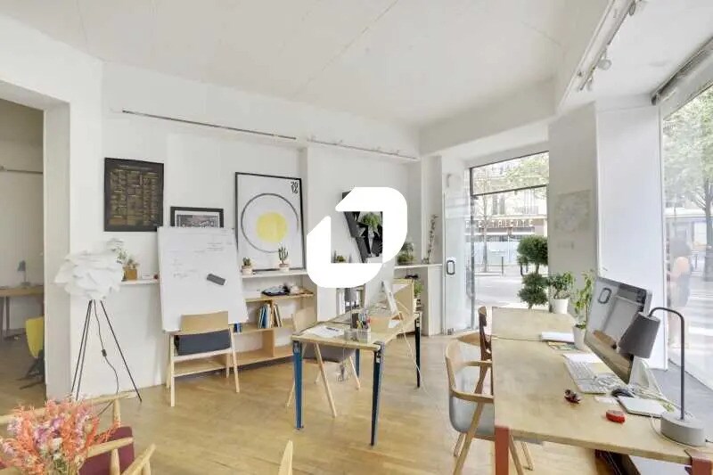 Bureau dans Paris à louer - Photo de l’immeuble – Image 1 sur 9