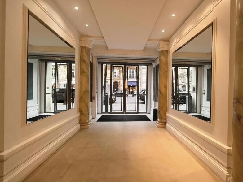 Bureau dans Paris à louer - Hall d’entrée – Image 2 sur 9