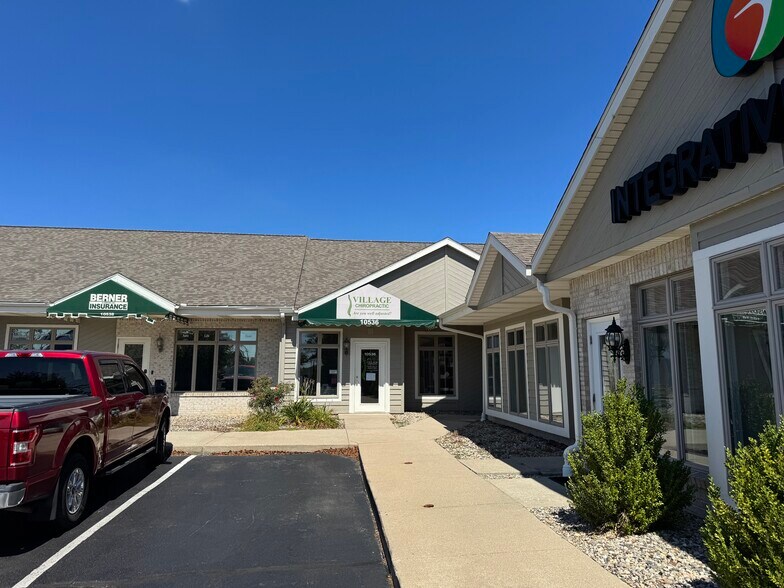 10534-10536 Coldwater Rd, Fort Wayne, IN à louer - Photo principale – Image 1 sur 12