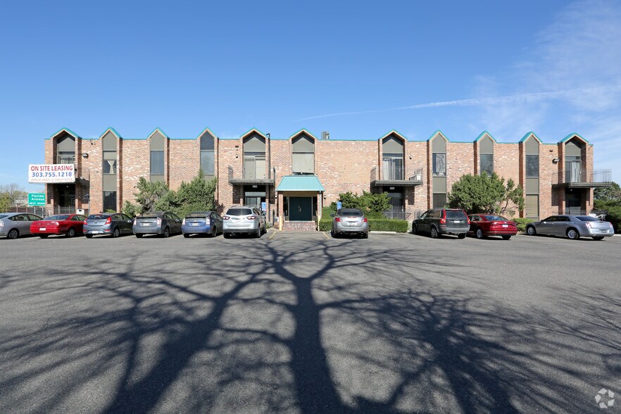 1562 S Parker Rd, Denver, CO à louer - Photo de l’immeuble – Image 2 sur 3