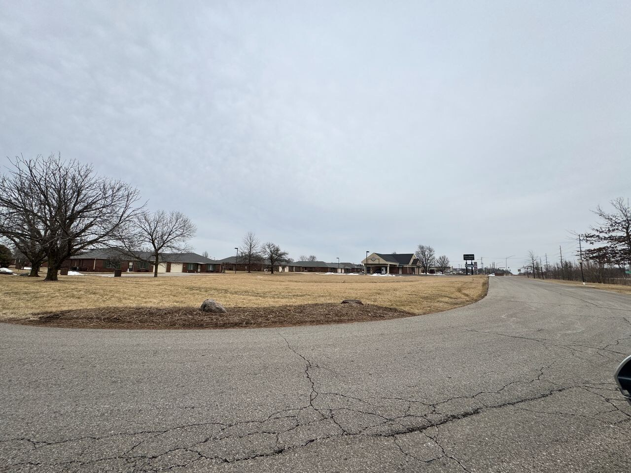 4700 E Jackson St, Muncie, IN à vendre Photo principale– Image 1 sur 4