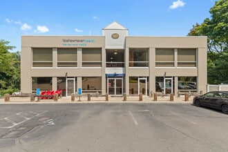 1445 Boston Post Rd, Guilford, CT à louer Photo intérieure– Image 1 sur 13