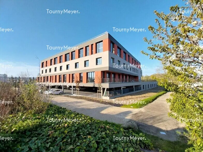 Bureau dans Brest à louer - Photo de l’immeuble – Image 2 sur 3