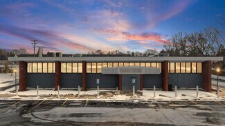 Plus de détails pour 3900 E 14 Mile Rd, Warren, MI - Local commercial à vendre