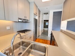 2110 Main St, Santa Monica, CA à louer Photo intérieure– Image 1 sur 10