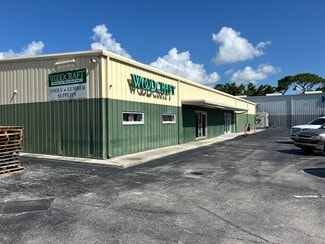 Plus de détails pour 2864 Roosevelt Blvd, Clearwater, FL - Industriel/Logistique à louer
