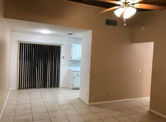 Plus de détails pour 3253-3303 Kirk Rd, Lake Worth, FL - Logement à vendre