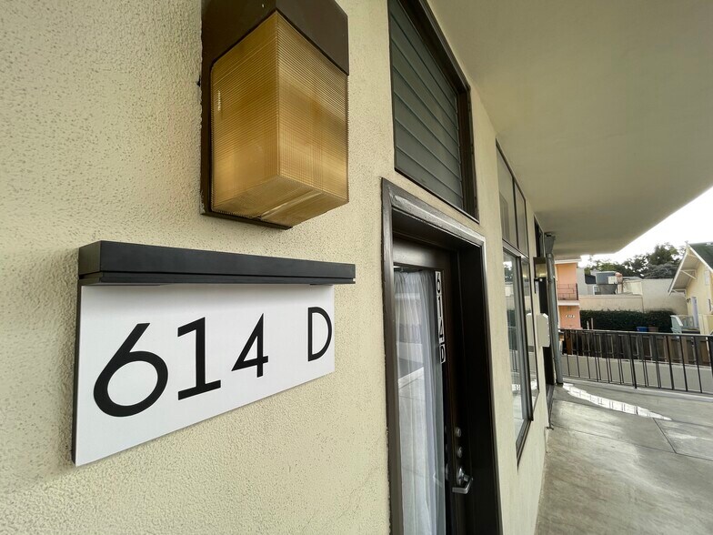 614 Santa Barbara St, Santa Barbara, CA à louer - Photo de l’immeuble – Image 3 sur 13