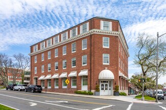 Plus de détails pour 1 E Putnam Ave, Greenwich, CT - Bureau à louer