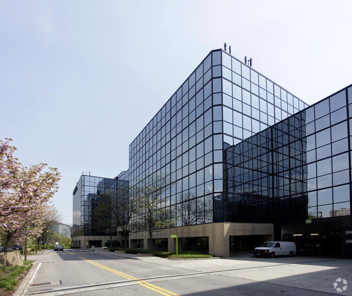 300 First Stamford Pl, Stamford, CT à louer - Photo de l’immeuble – Image 2 sur 20