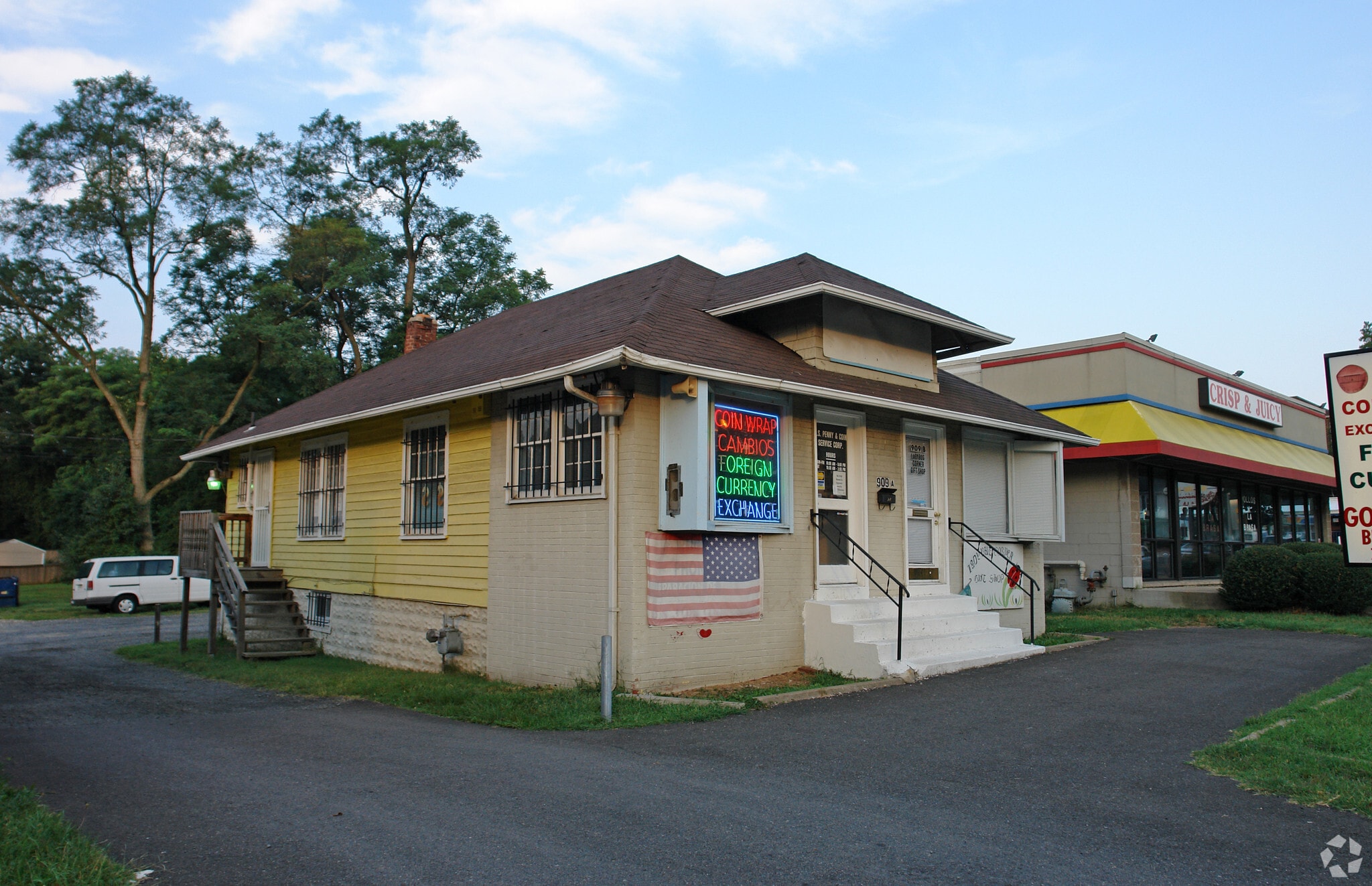 909 W Broad St, Falls Church, VA à vendre Photo principale– Image 1 sur 9