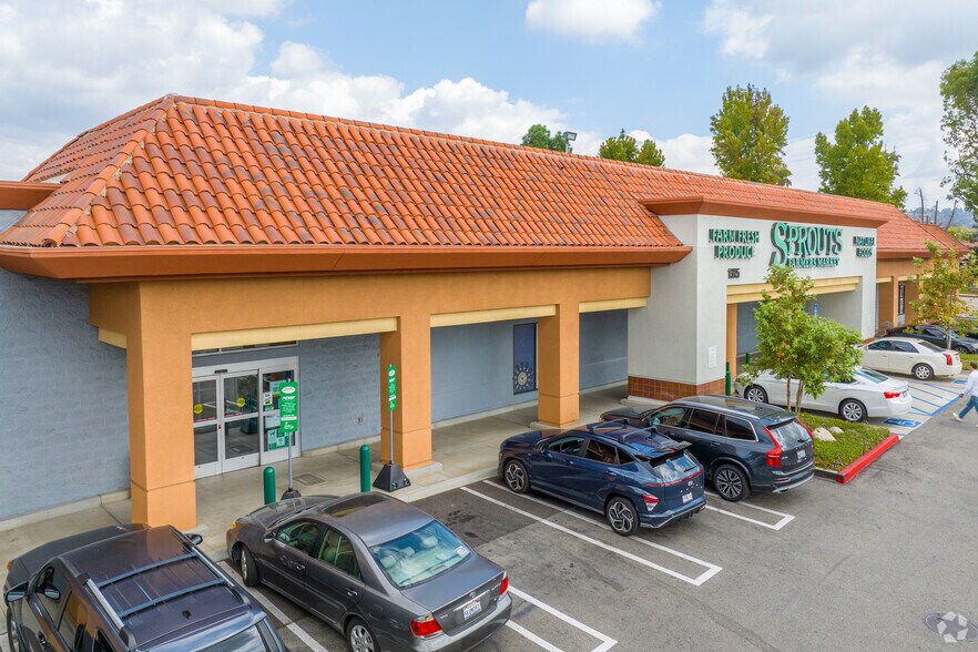 1365-1395 Foothill Blvd, La Verne, CA à vendre - Photo principale – Image 1 sur 8