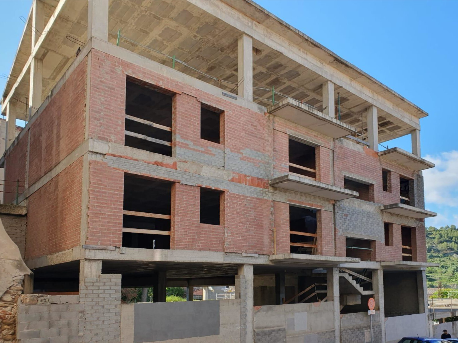 Immeuble residentiel dans Igualada, Barcelona à vendre Photo de l’immeuble– Image 1 sur 3